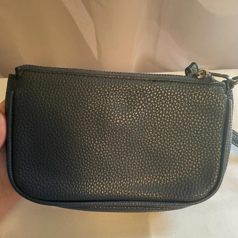 Belyn Key Navy Blue Brown Keystone Clutch Pouch Wristlet Wallet Pebbled Leather